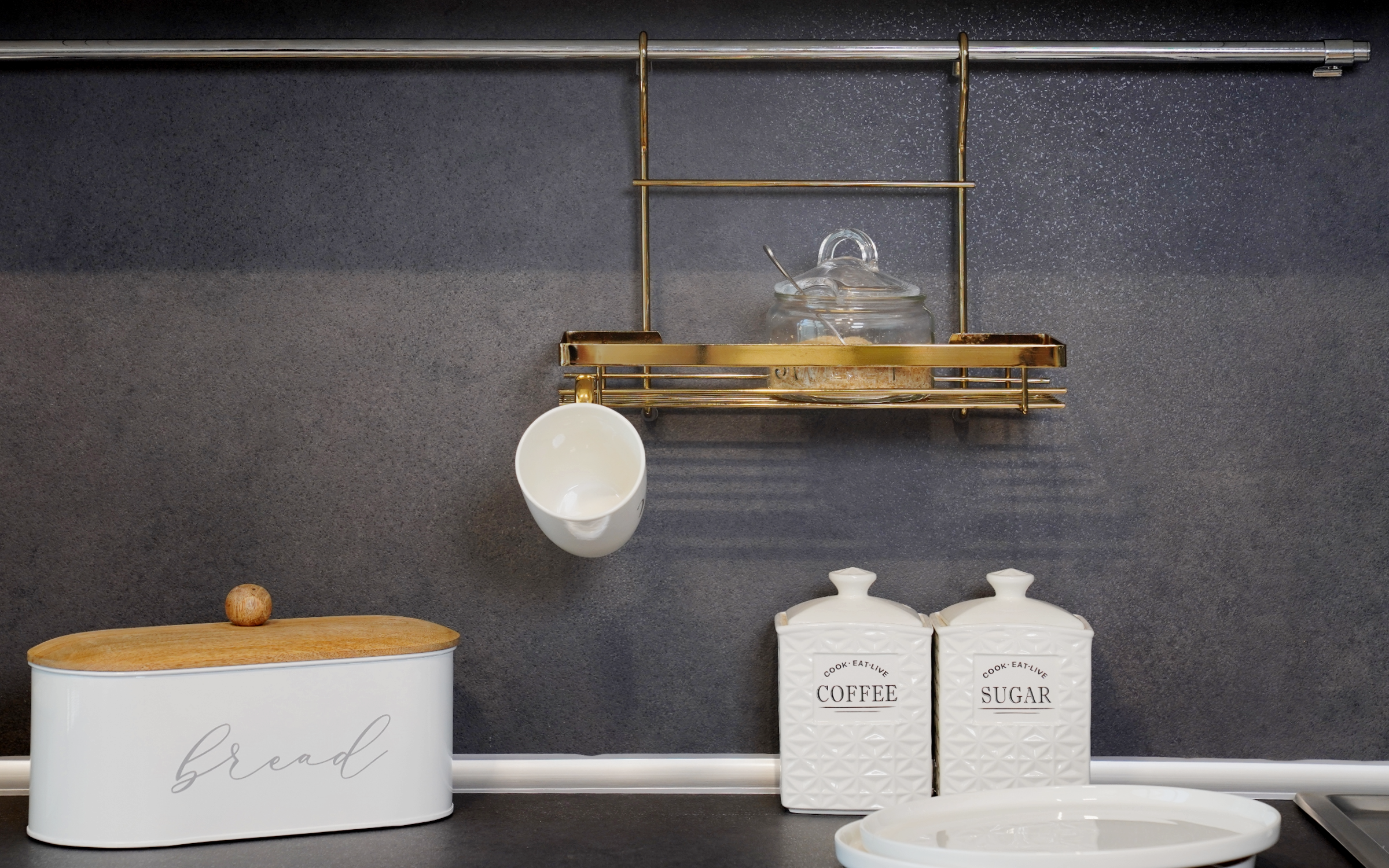 Bookcase M6048-70, golden  2